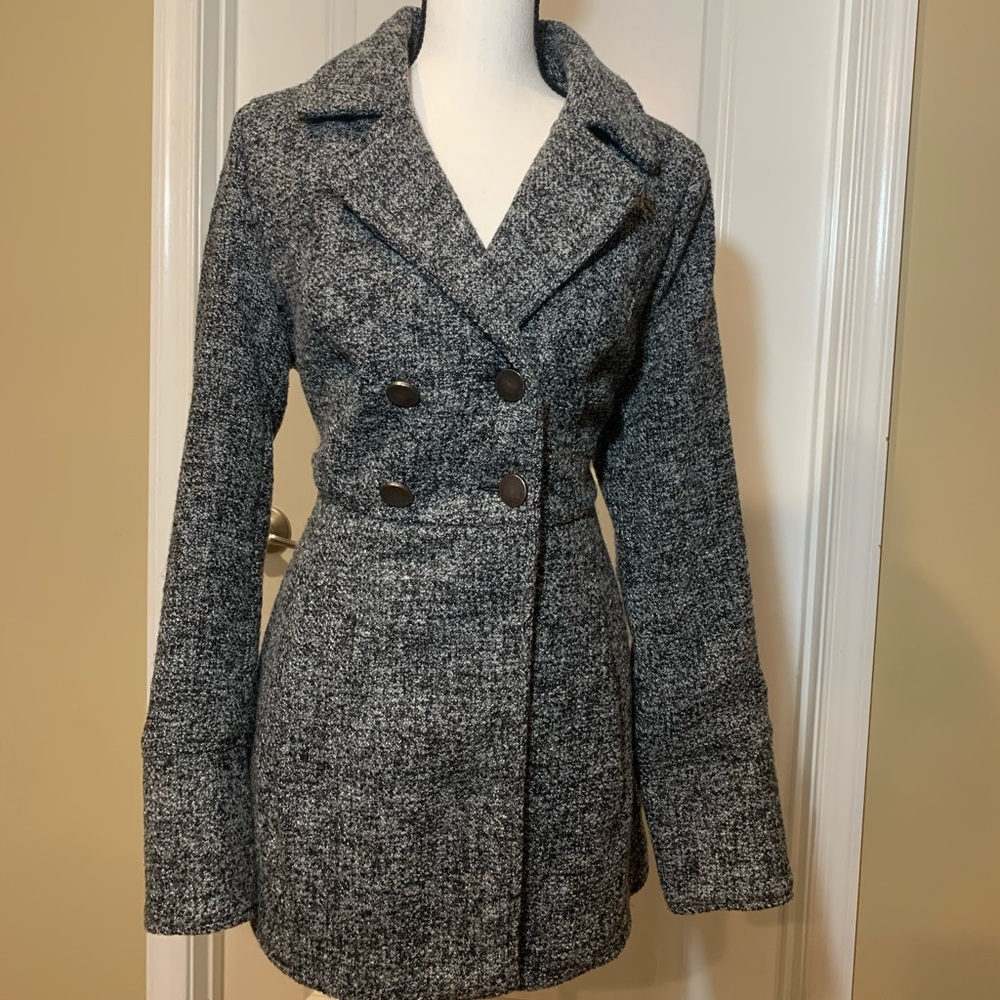Xhilaration Grey and White Women’s Tweed Coat Med